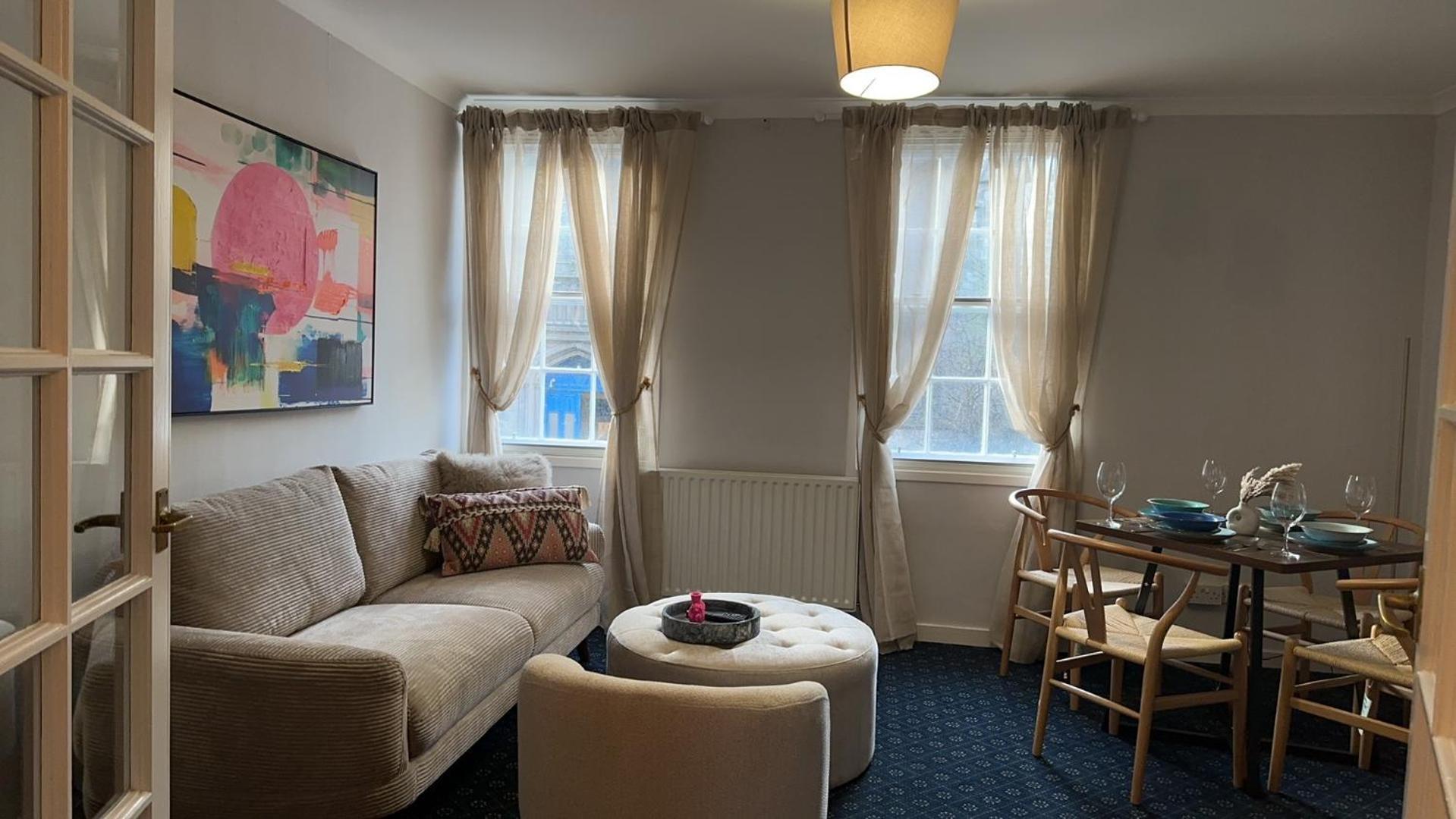 Nicolson Street Two Bedrooms * Édimbourg